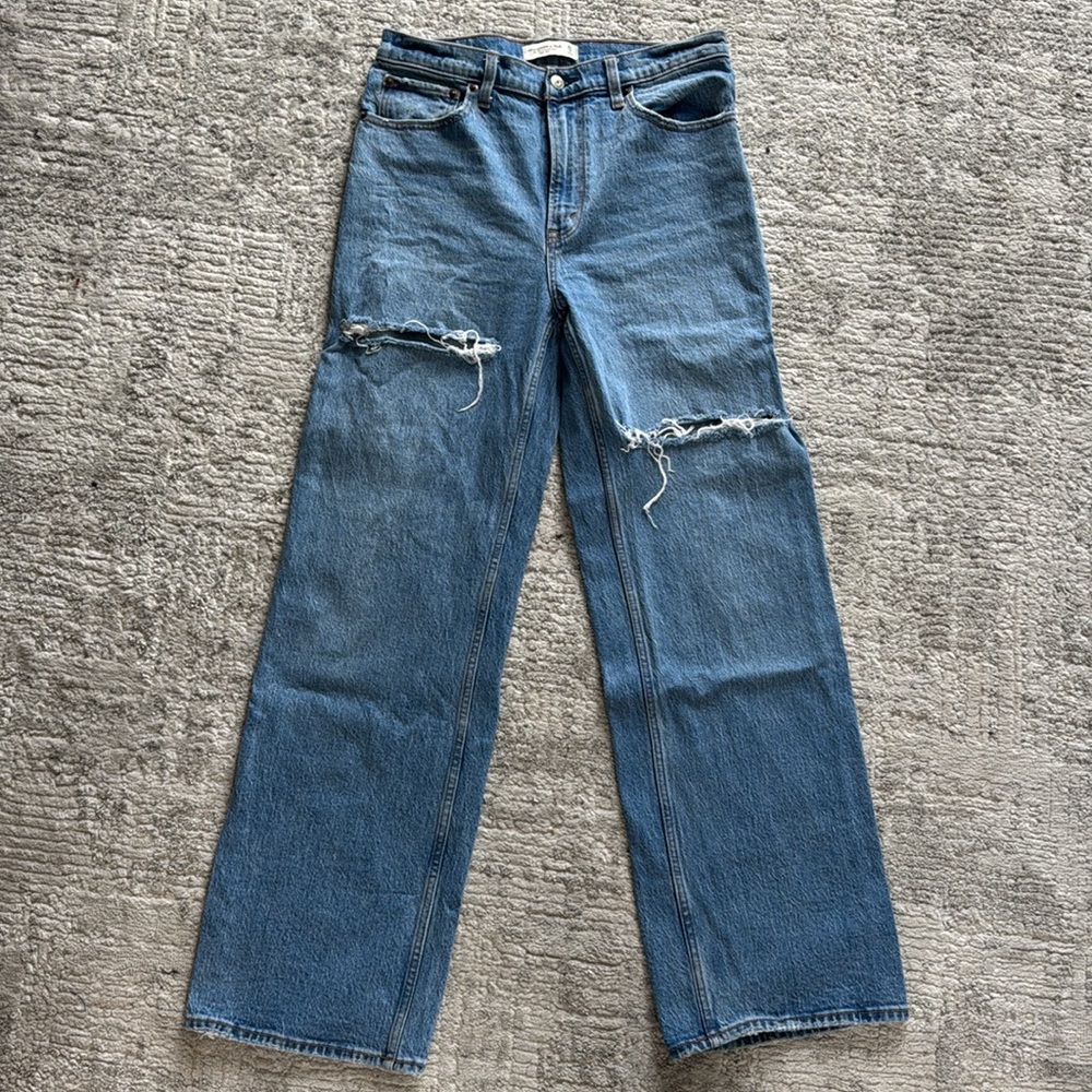 Abercrombie 90s Relaxed High Rise Jeans